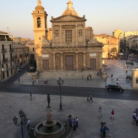 Affittacamere Duomo Gela Exterior foto